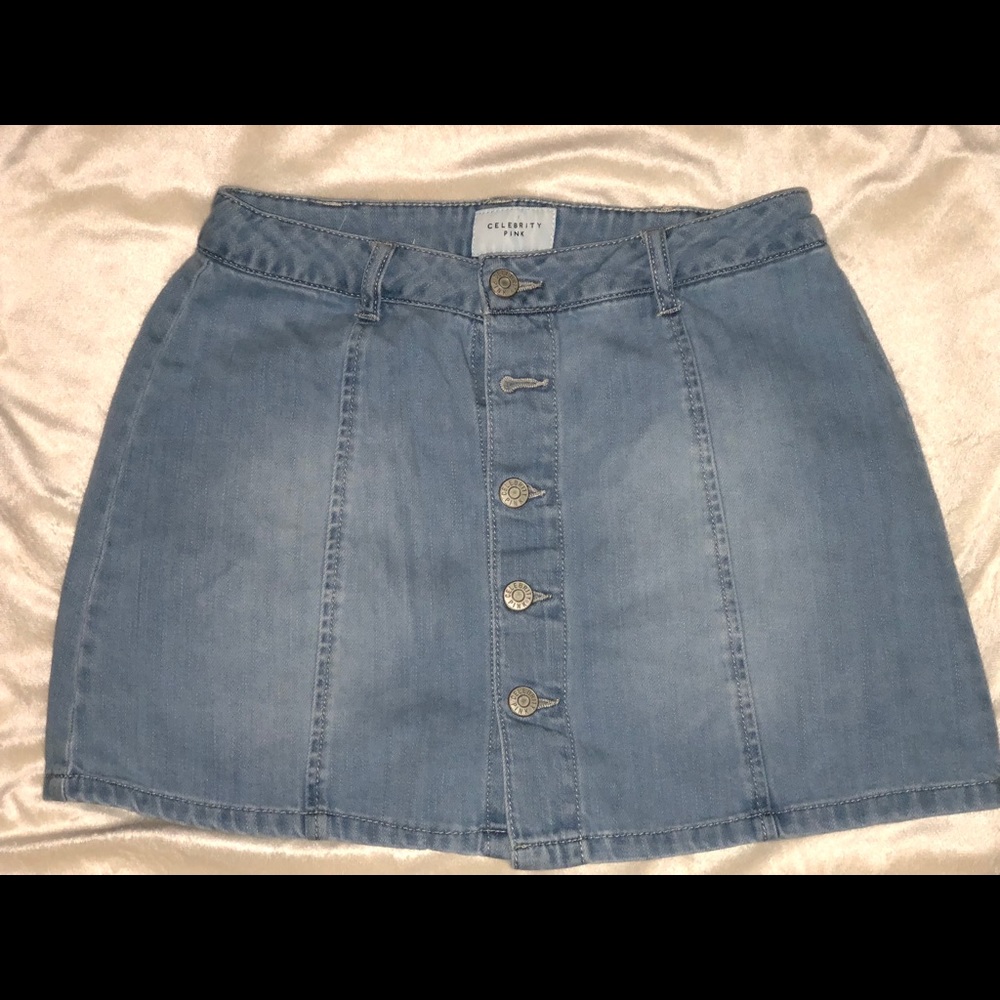 Celebrity Pink Denim Skirt (Light Wash)